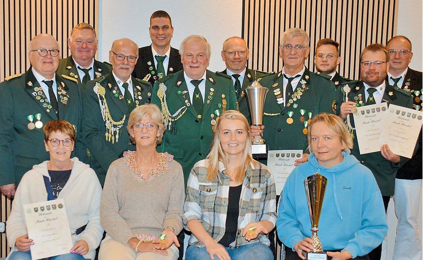 Pokal Schnaps Schiessen